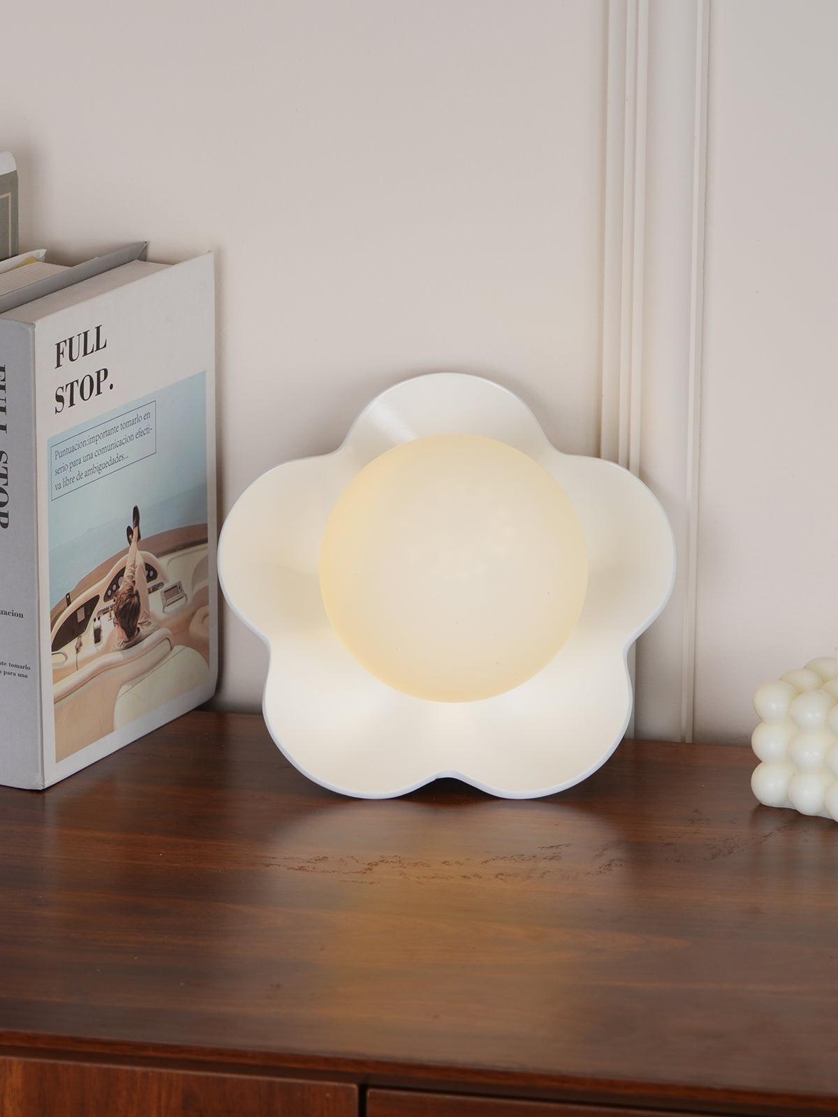 La fleur Wall Lamp