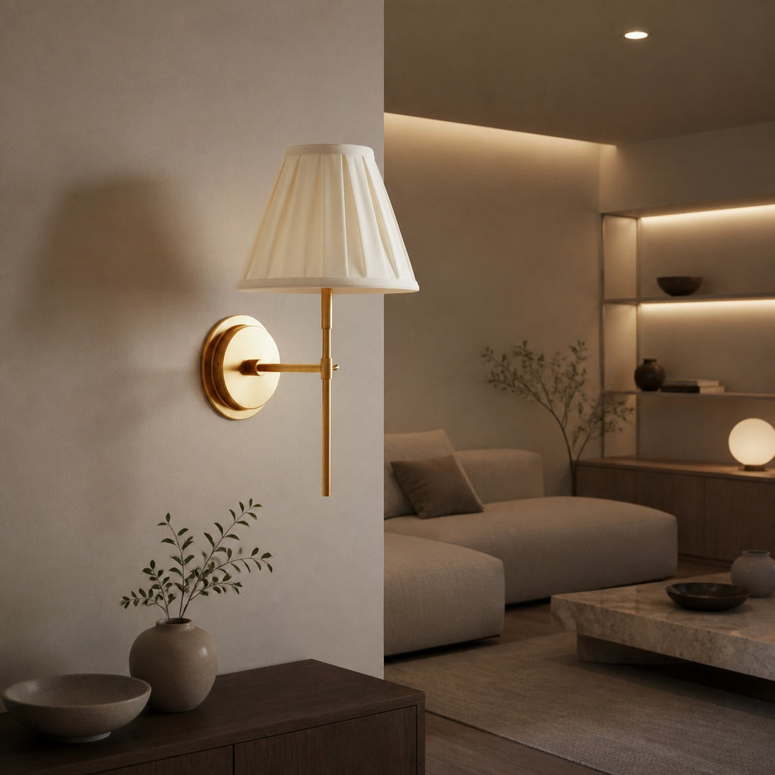 Cremaris Metal Wall Light with Fabric Shade - Timeless Sconce for Interior Lighting