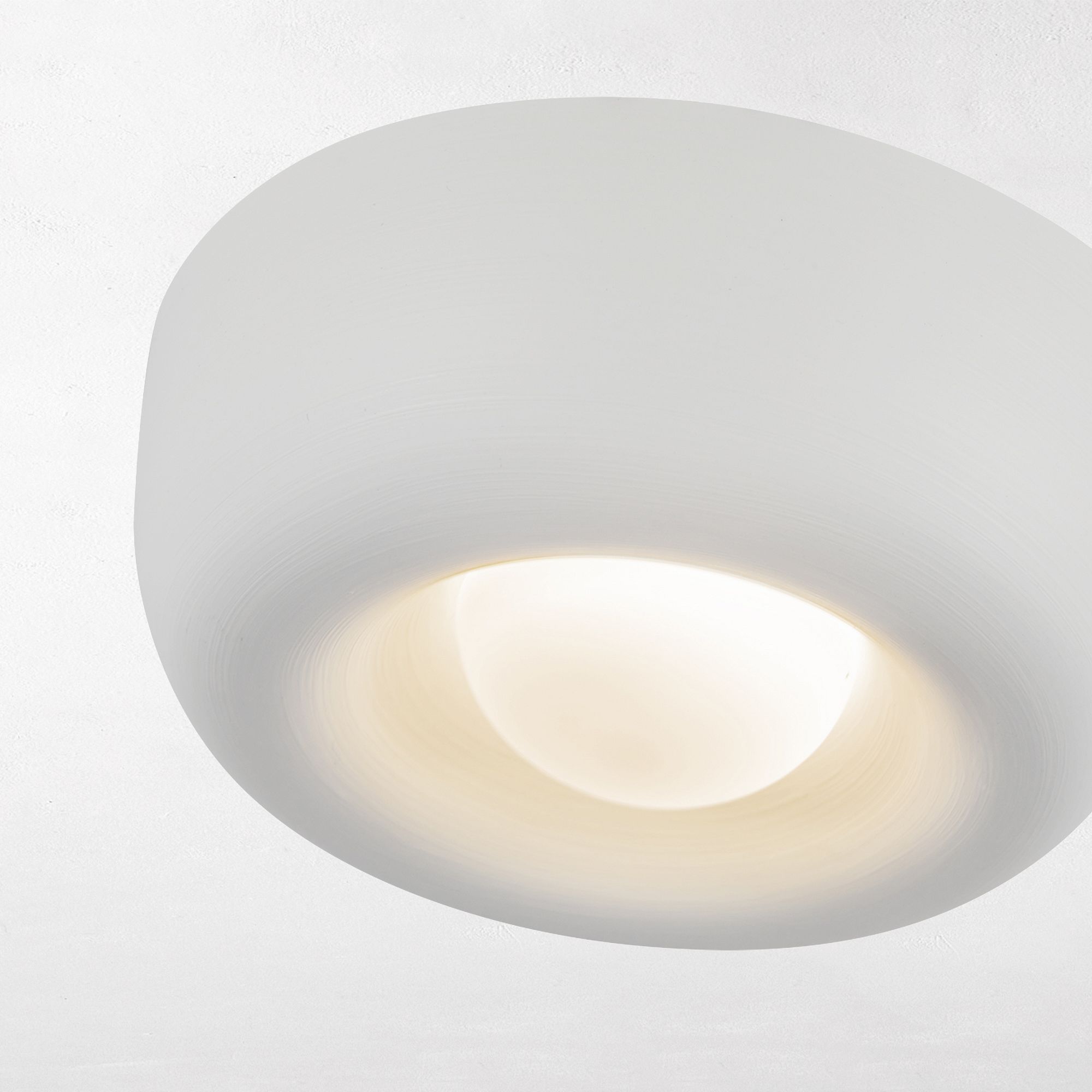 Alverin Flush Mount Ceiling Light - Minimalist Metal Fixture for Modern Homes