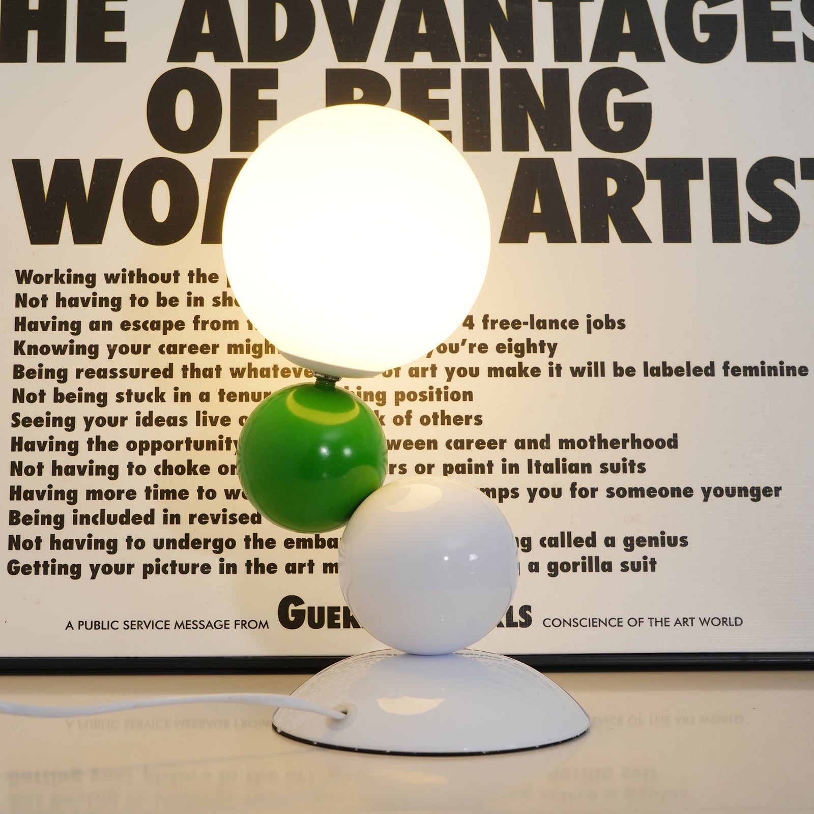 Colorful Ball Stacking Table Lamp