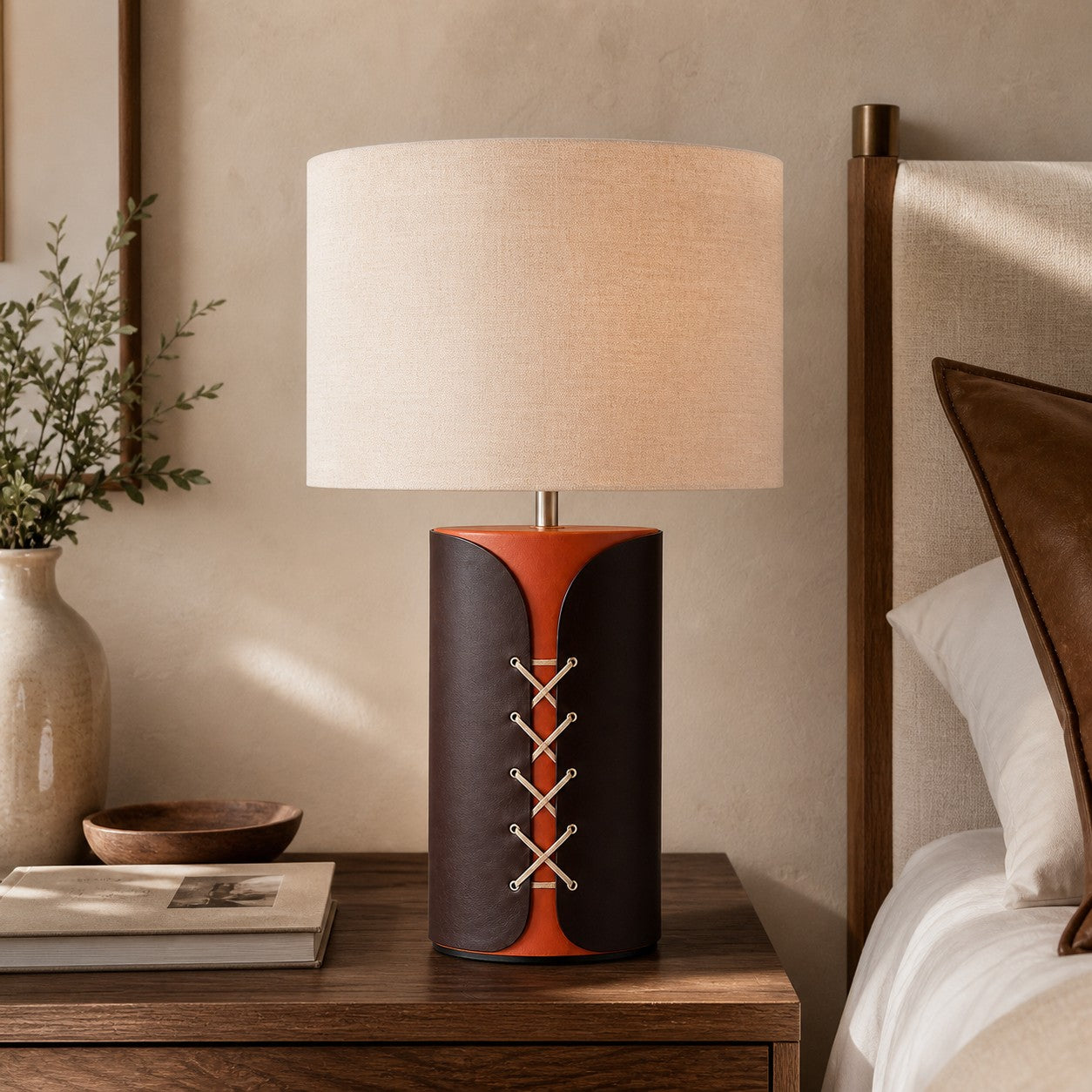 scene laced bedside