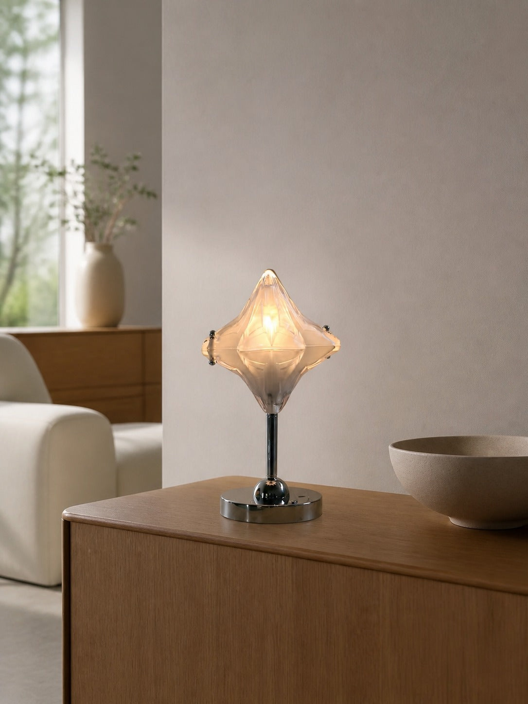 Art Deco Star Table Lamp - Frosted Glass Light for Modern Bedrooms - Astris Lyra