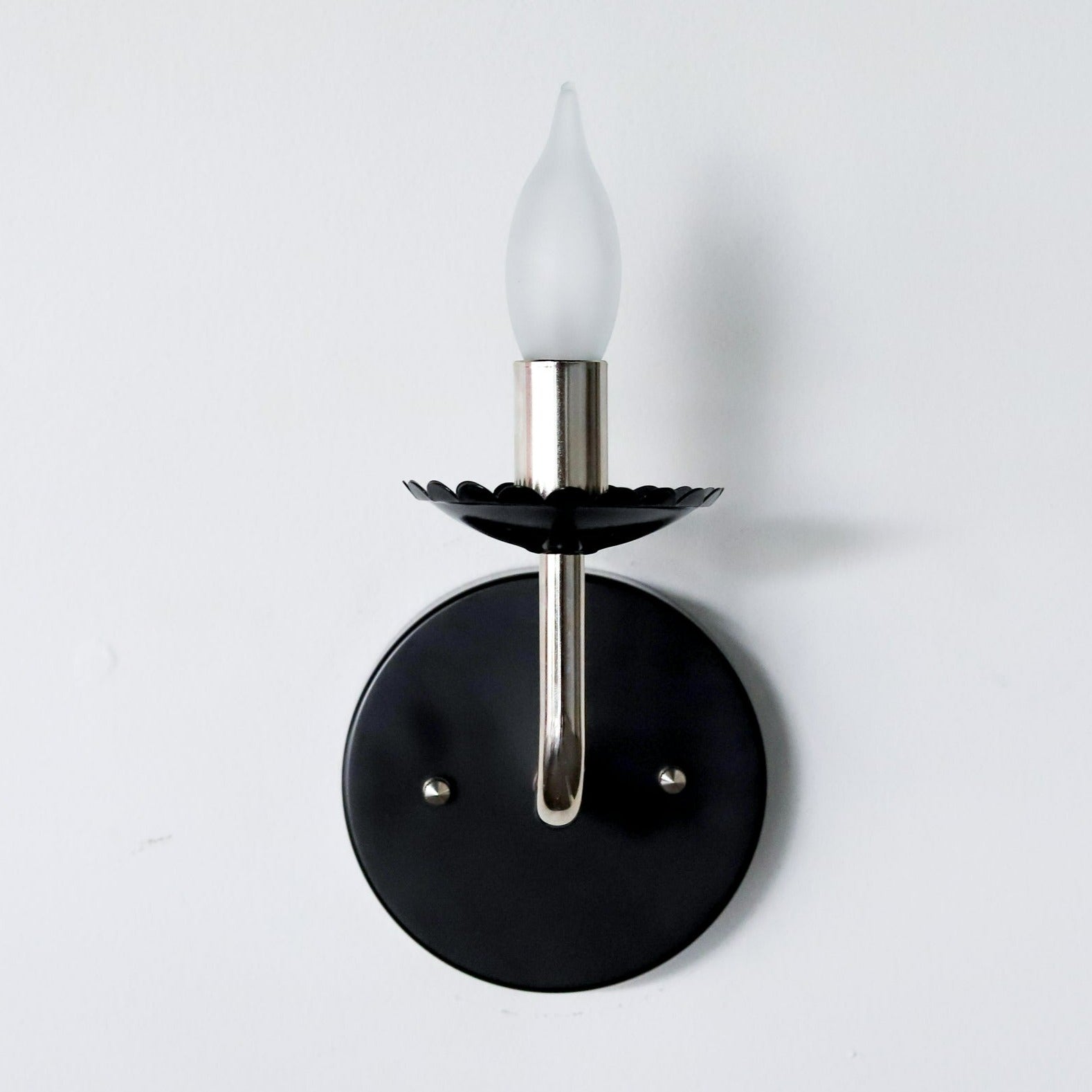 Decorative Wall Sconce Lighting - Retro Minimalist Style for Any Room