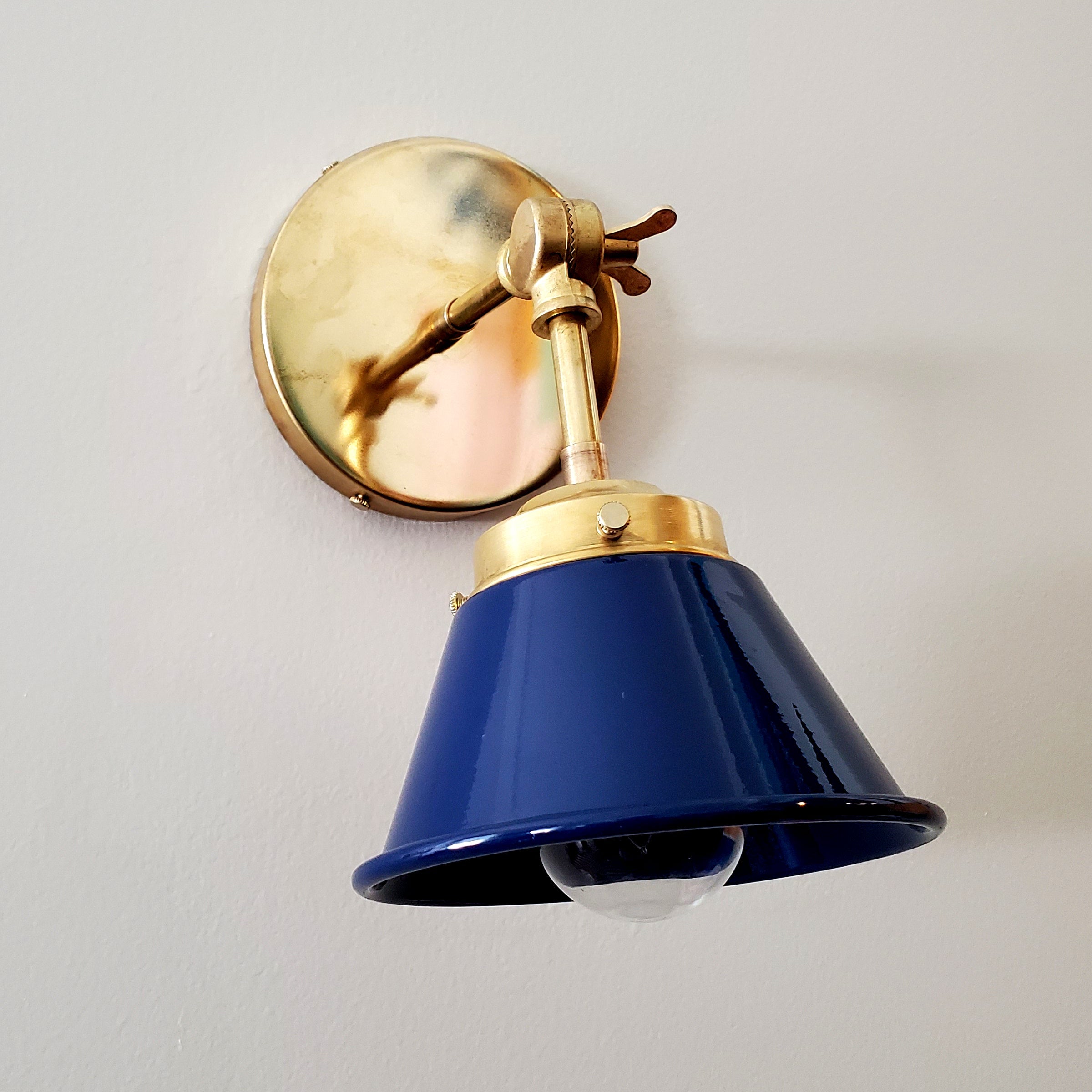 Modern Cone With Elegant Swivel Mechanism Brass Wall Lamp