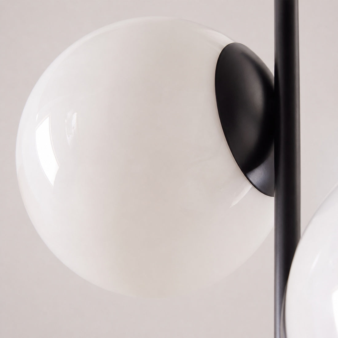 Alessora Sphere Stem Floor Lamp – Metal Frame Marble Base Elegant Lighting