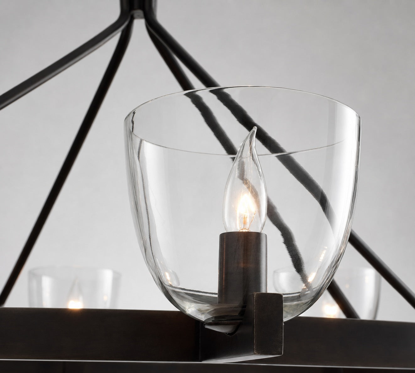 Auria Hand-blown Glass Metal Chandelier - Contemporary Brass Design