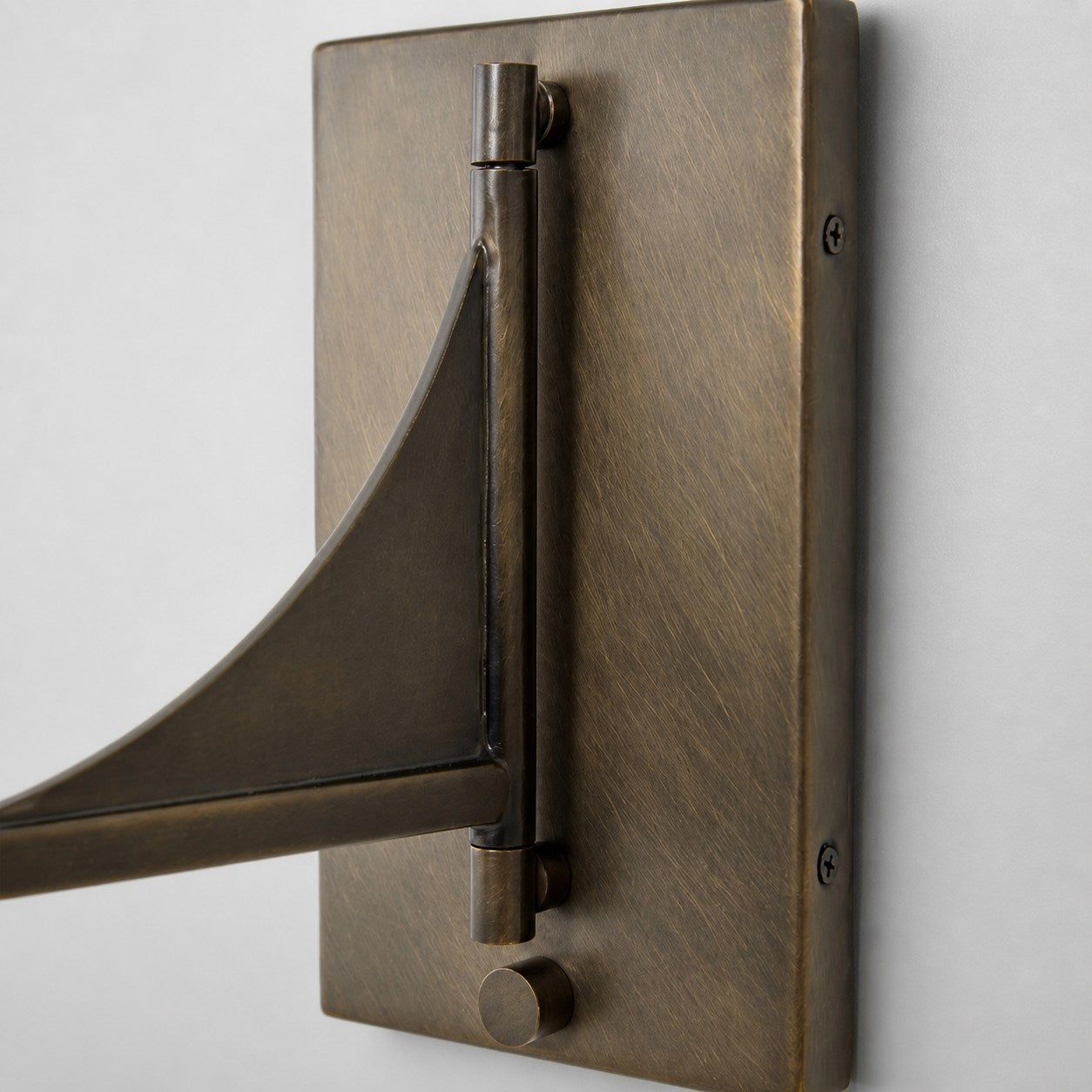 Lumarys Swing-Arm Sconce – Sculptural Linen Shade Wall Lamp in Organic Style for Living or Bedroom