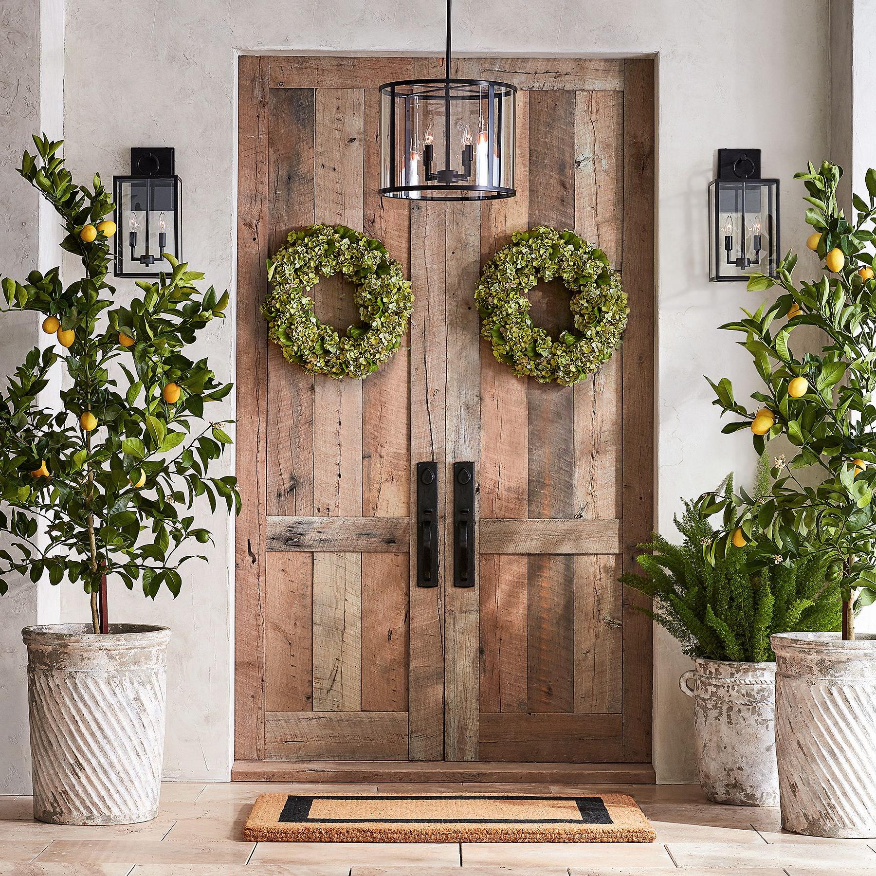 Ferrix Modern Outdoor Lantern Iron Pendant Lamp - Industial Glass Lighting Design