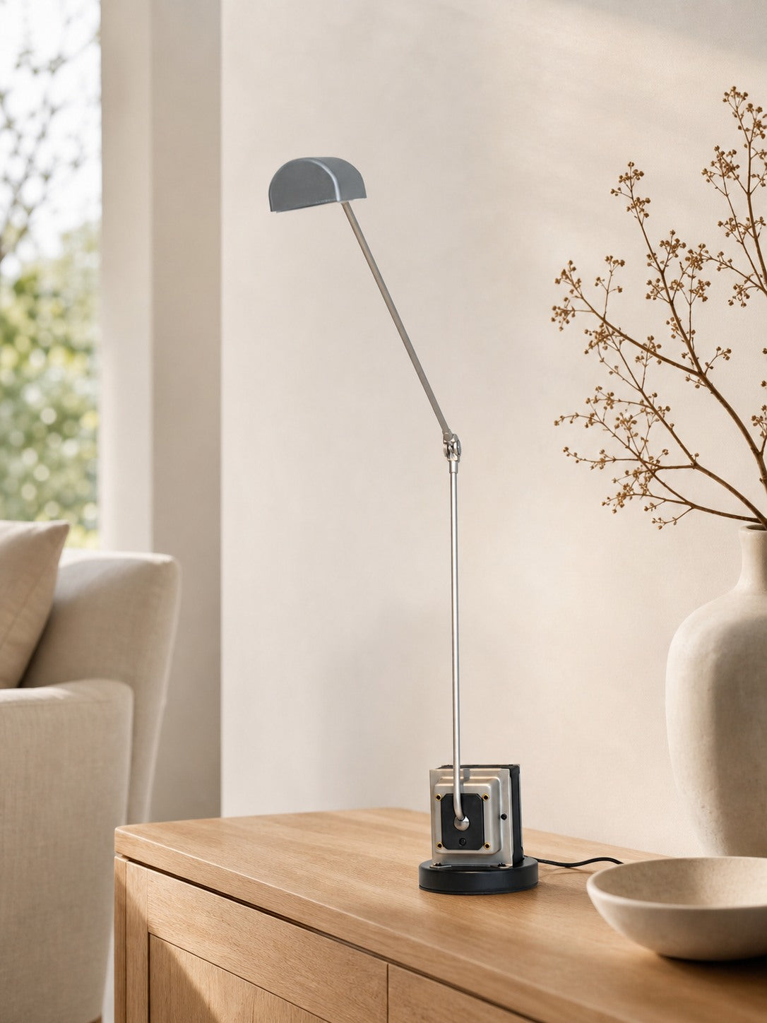 Daphine Table Lamp