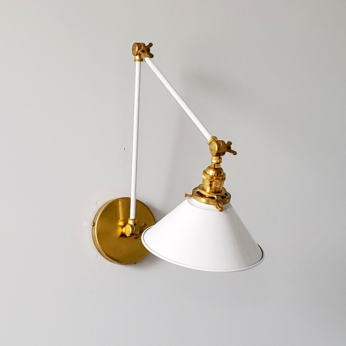 Classic Wall Mounted Cone Adjustable Sconce For Bedroom & Desk