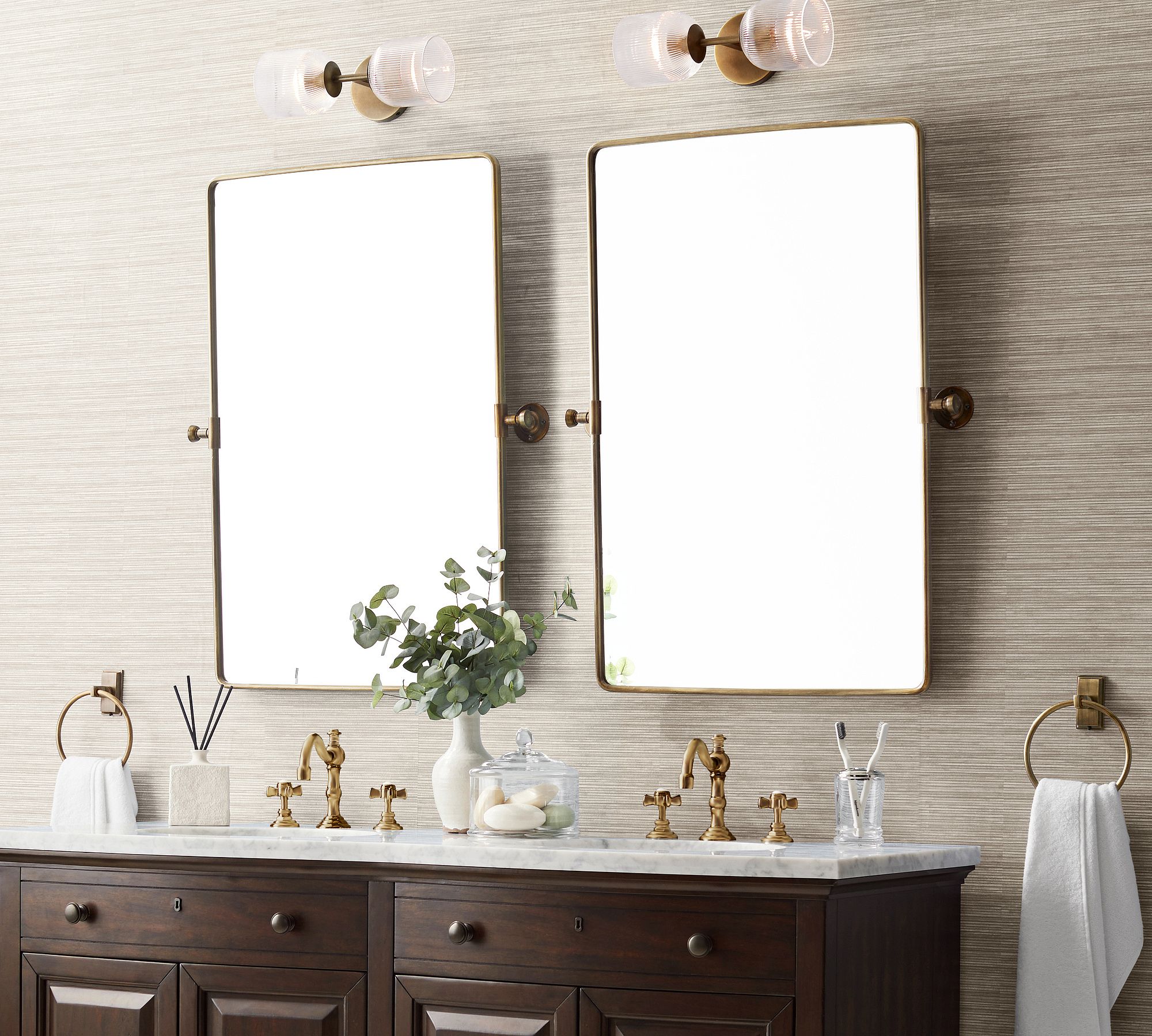 Bravira Ribbed Glass Sconce - Metal Wall Light with Clear Glass Shade