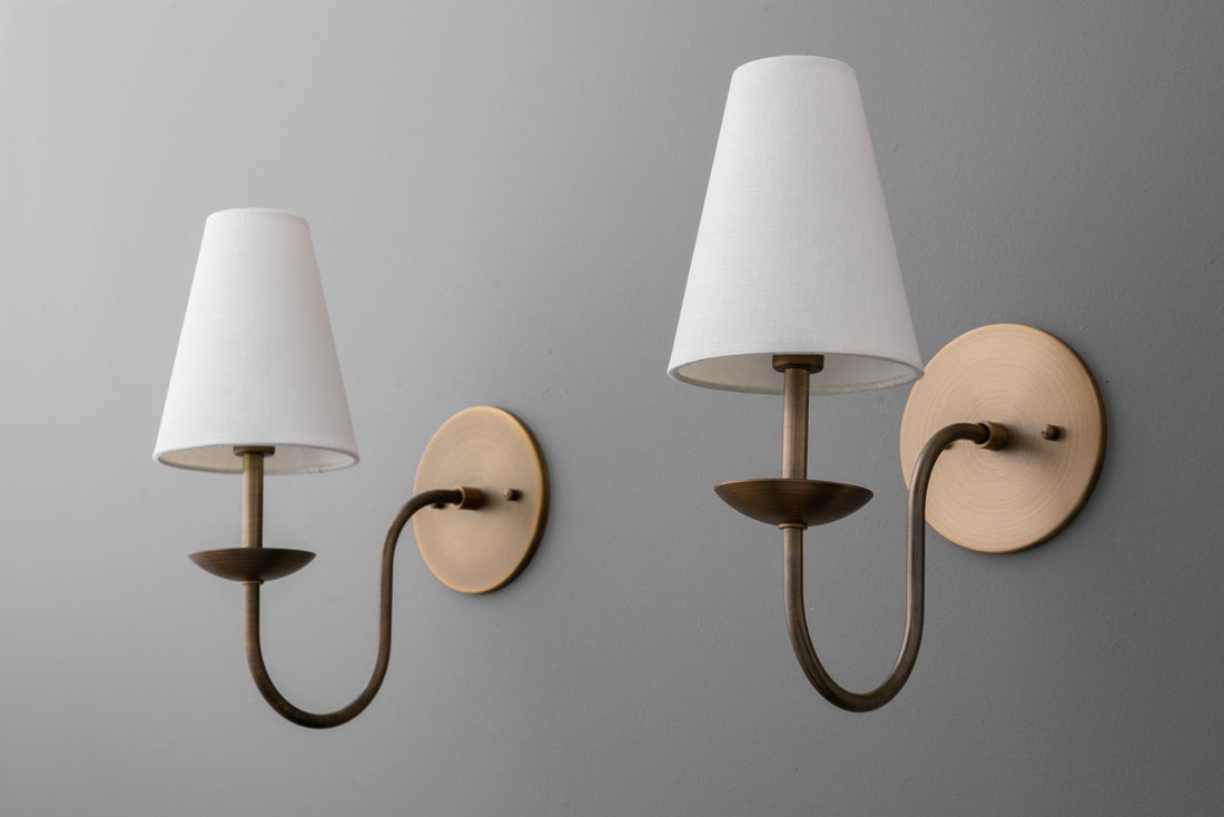 Curva Metal White Linen Sconce - Classic Brass Wall Light for Bedrooms