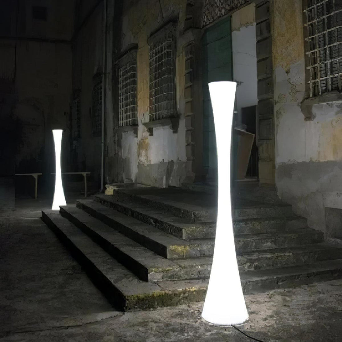 Romantic Simple White Column Floor Lamp
