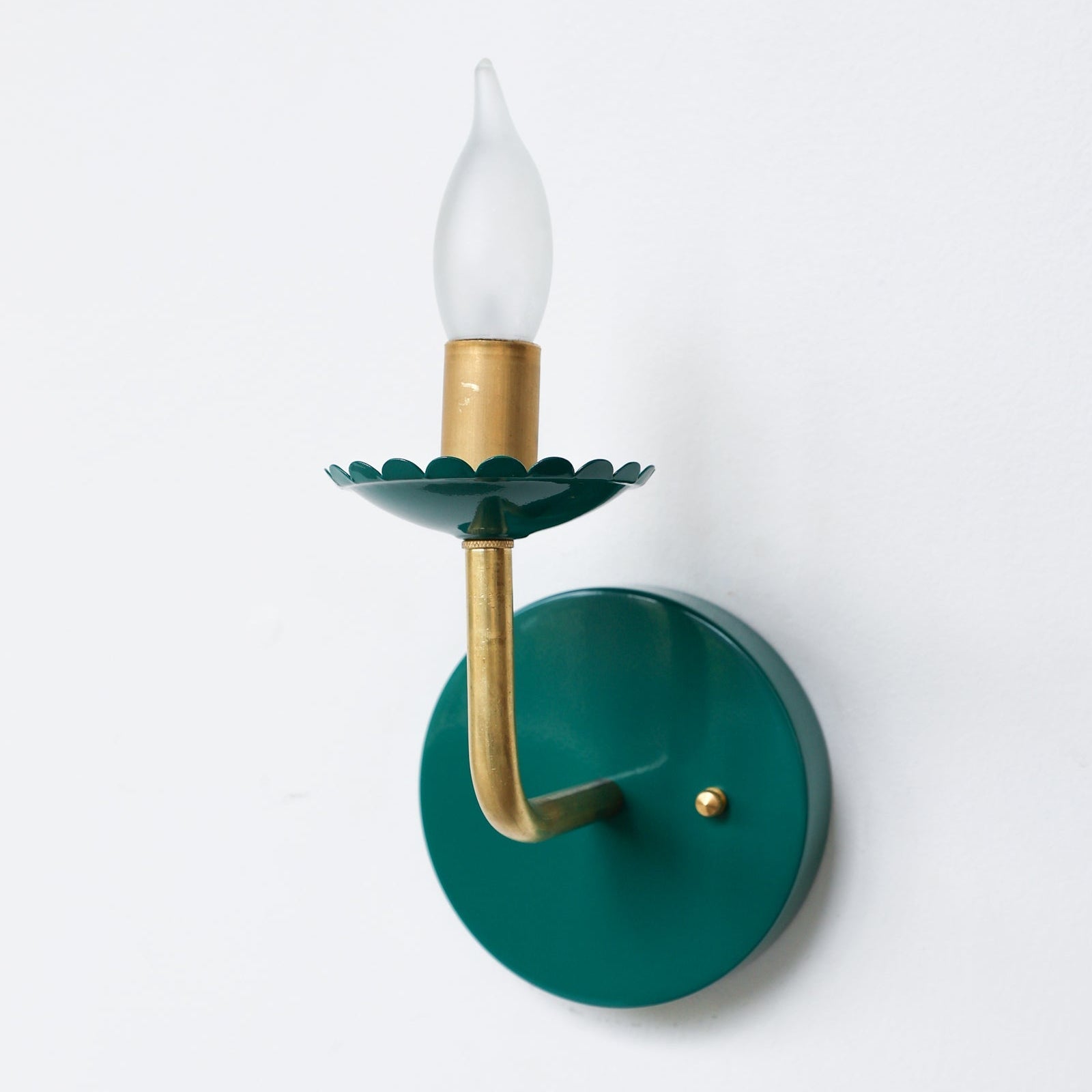 Decorative Wall Sconce Lighting - Retro Minimalist Style for Any Room