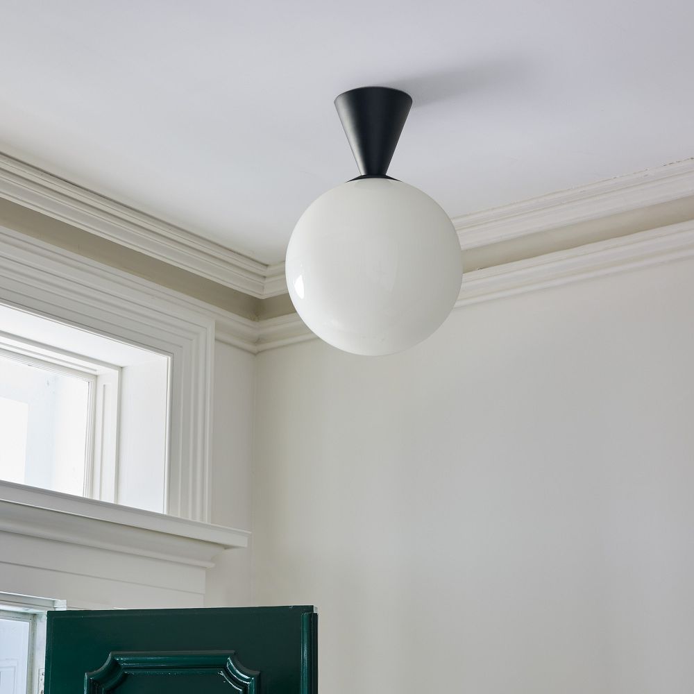 Ulvara Contemporary Round Ceiling Light – Sleek Flush Mount Fixture for Modern Interiors