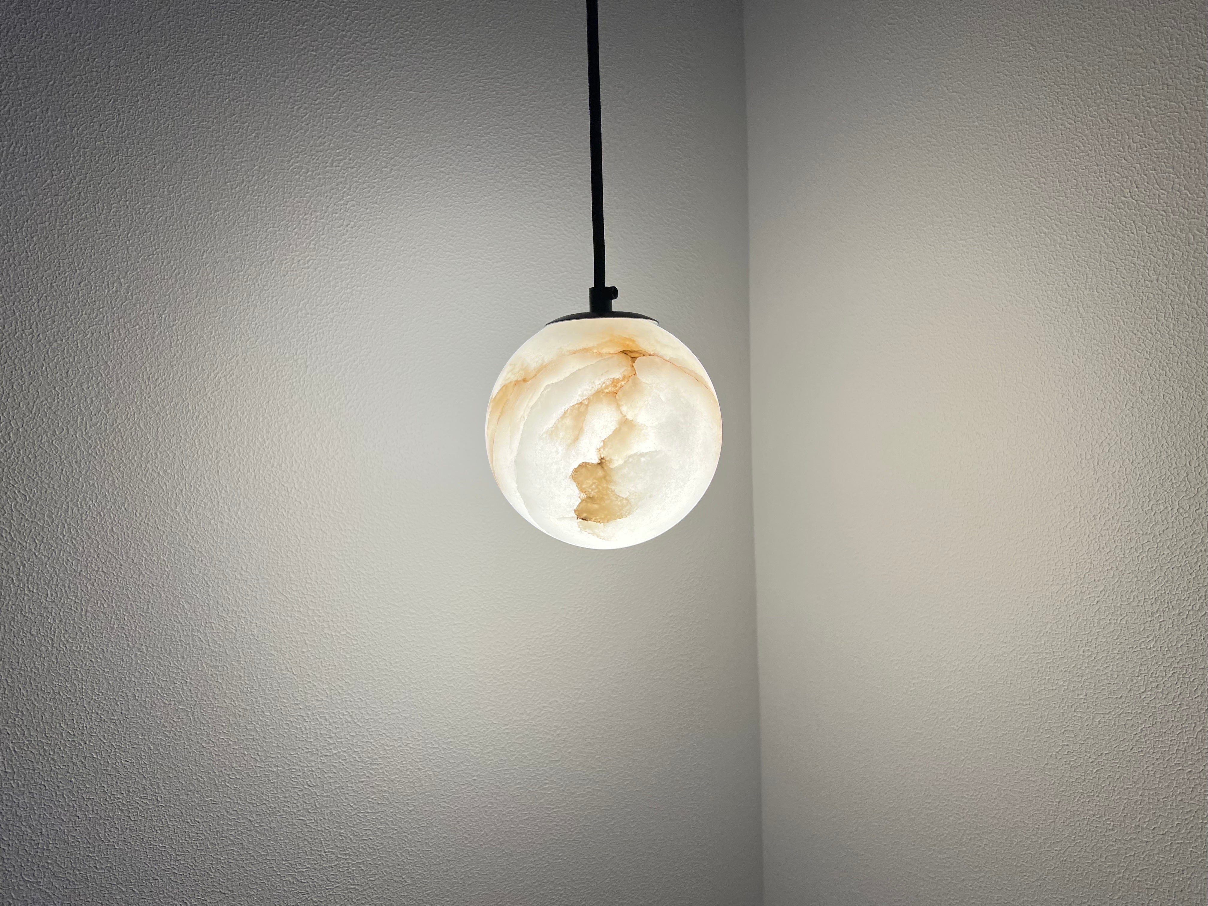 Nordic Minimalist Alabaster Pendant Light