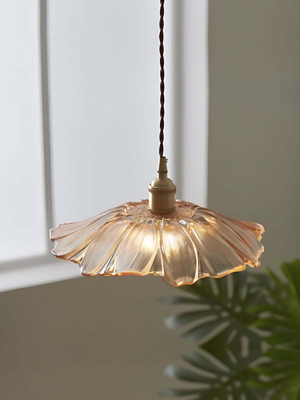 Nordic Flower Glass Pendant Light for Living Room