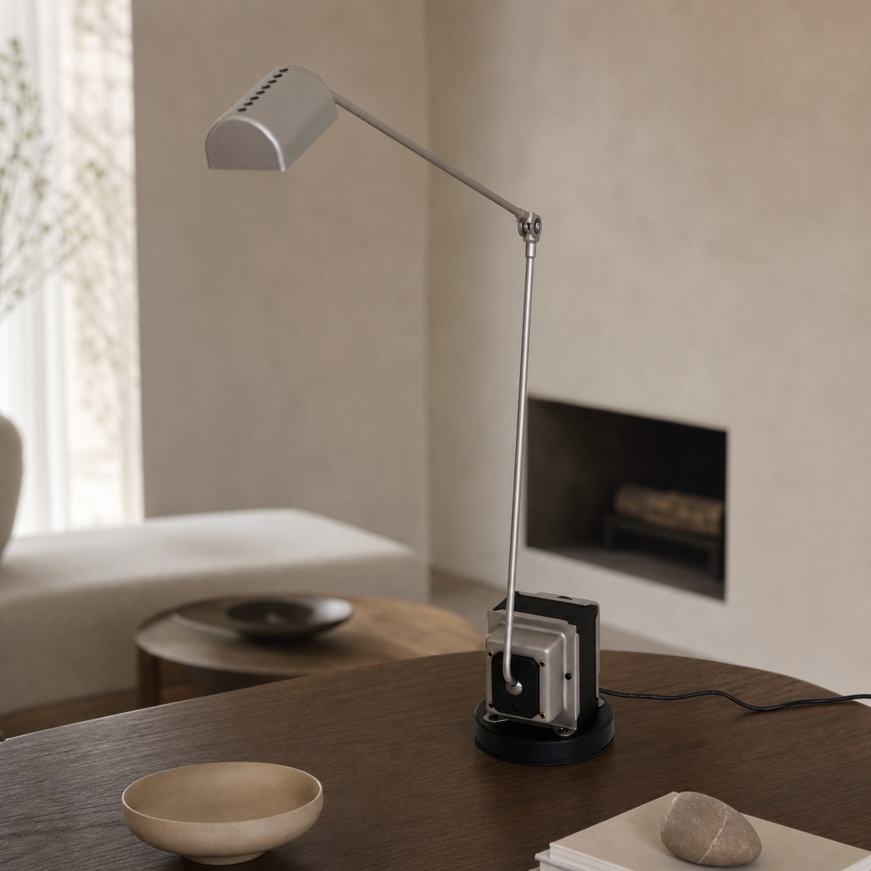 Daphine Table Lamp