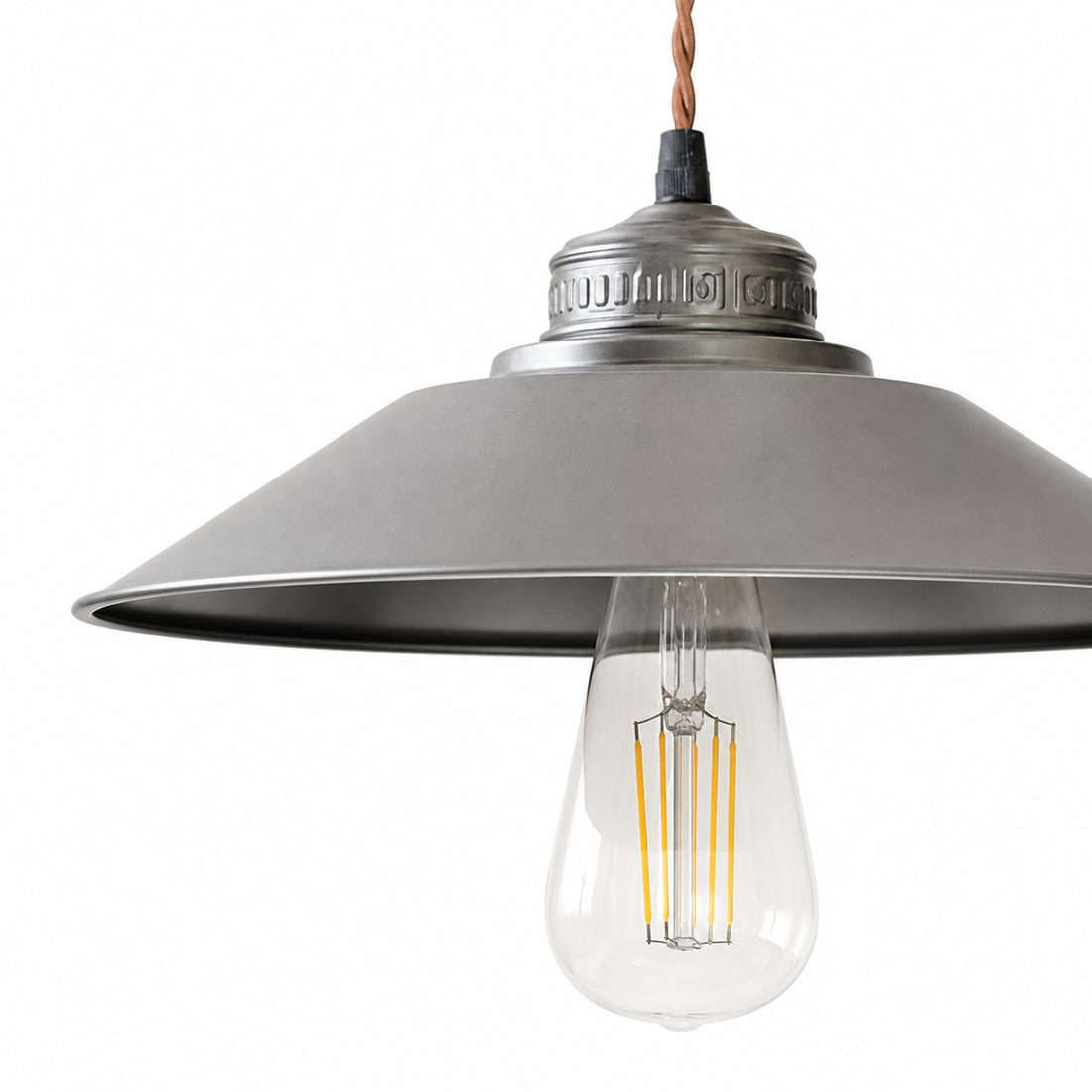 ribbed saucer hardware and shade edge