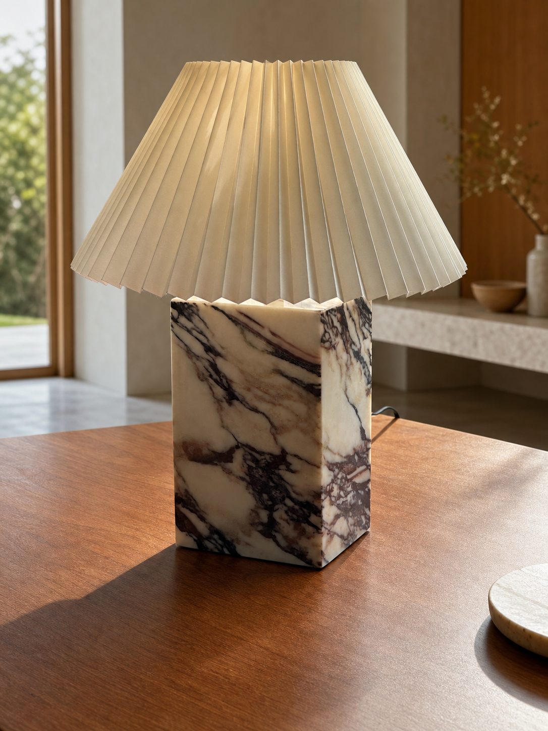 Arouca Table Lamp