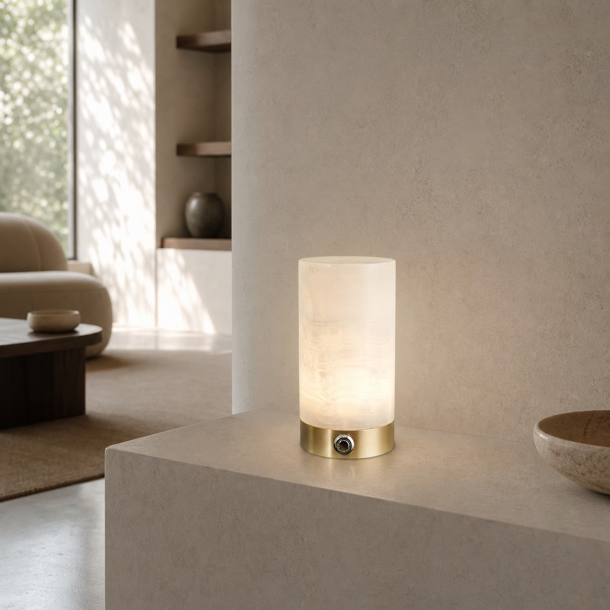 Totem Alabaster Table Lamp (built-in battery)
