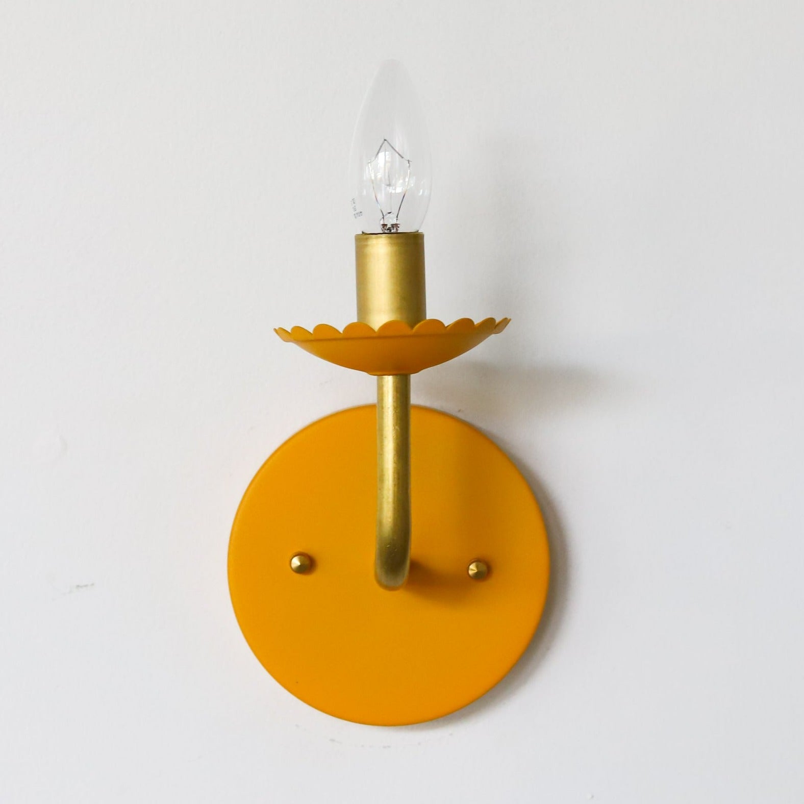 Decorative Wall Sconce Lighting - Retro Minimalist Style for Any Room