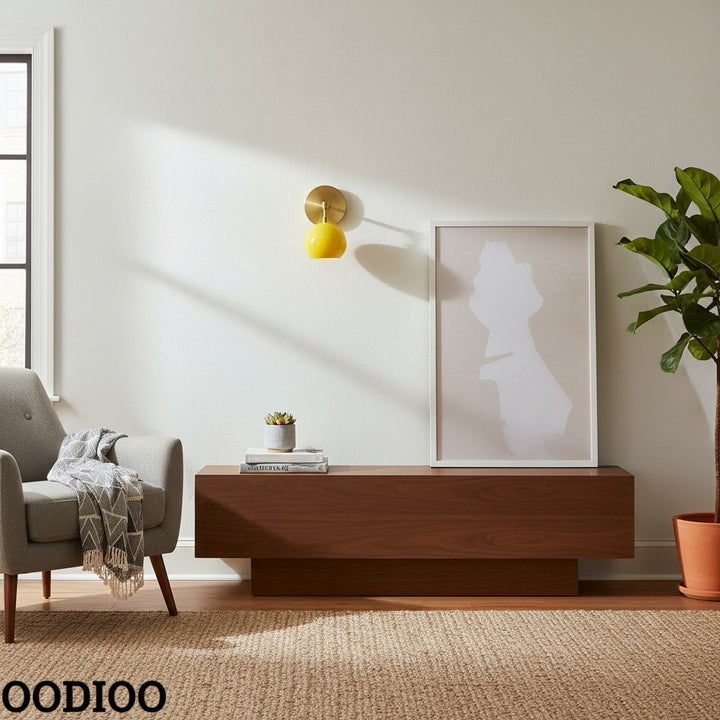 Accent Lighting Globe Wall Sconce in Sunshine Yellow