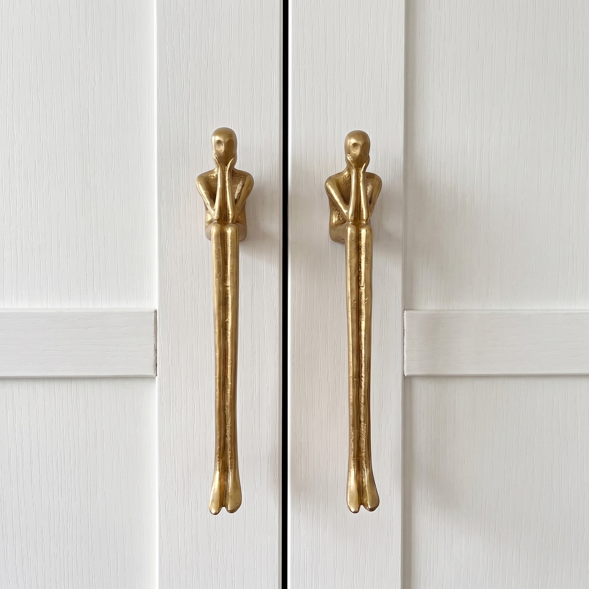 Verlitho Artful Minimalist Cabinet Handle Pull - Closet Doors Handle