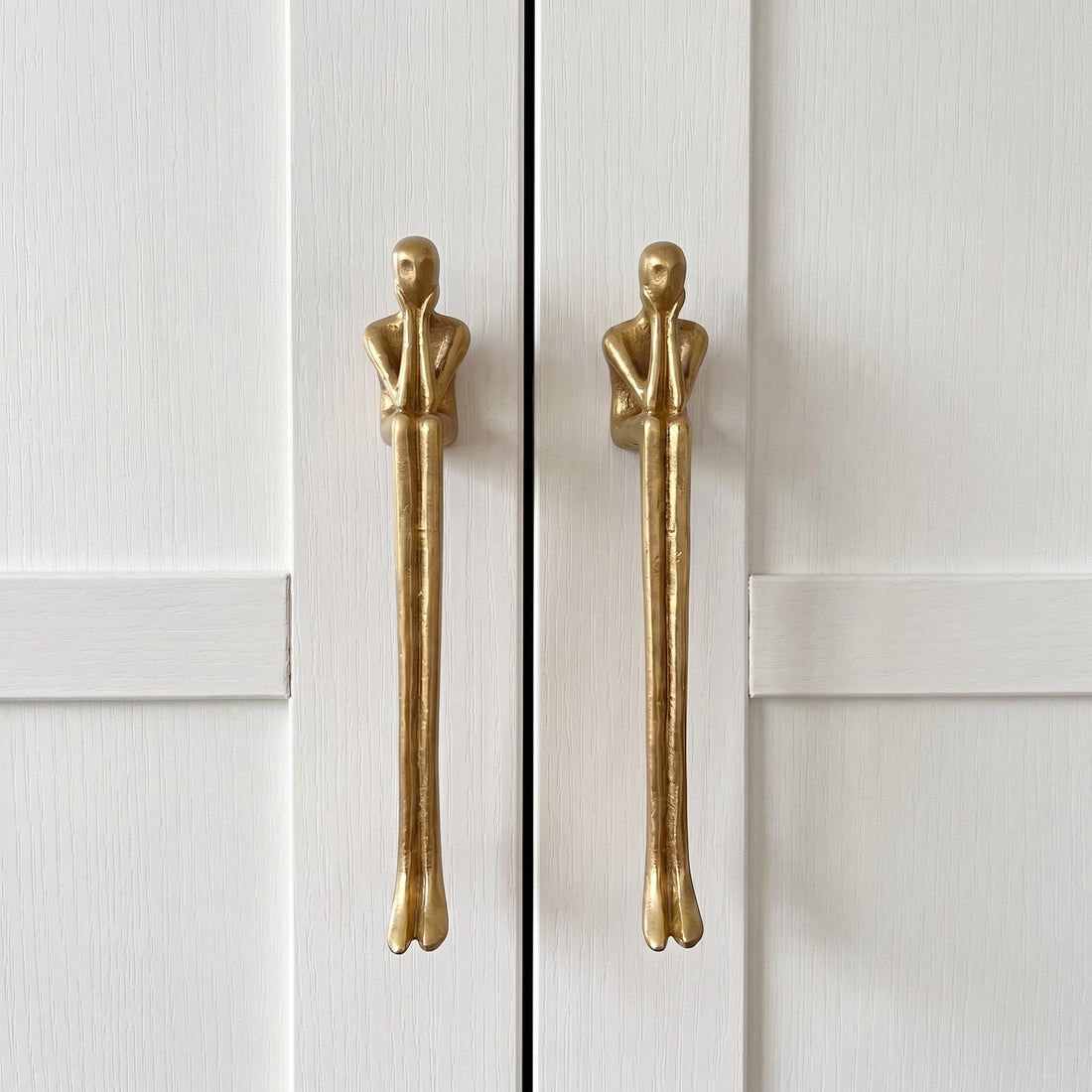 Verlitho Artful Minimalist Cabinet Handle Pull - Closet Doors Handle