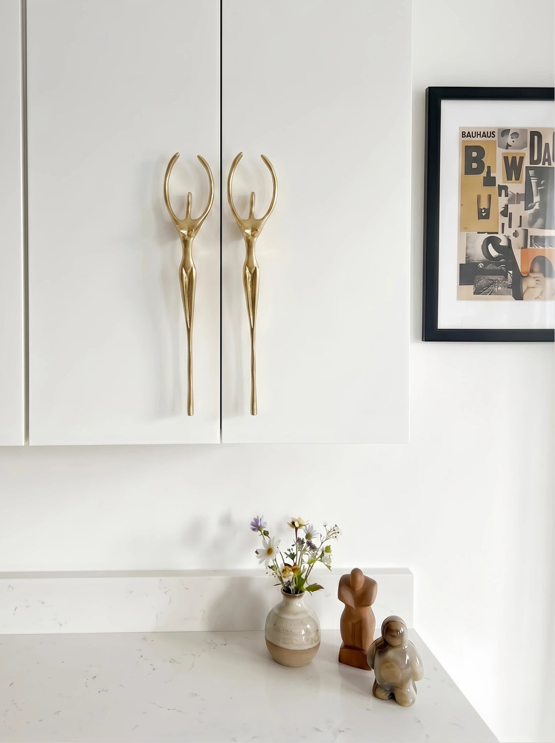 Verlitho Artful Minimalist Cabinet Handle Pull - Closet Doors Handle