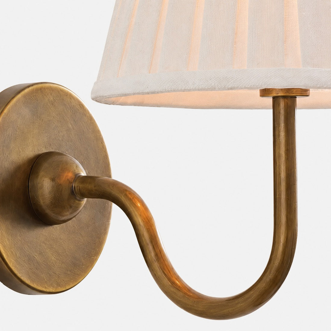 Luvora Vintage Pleated Shade Wall Lamp - Modern Brass Linen Wall Lighting