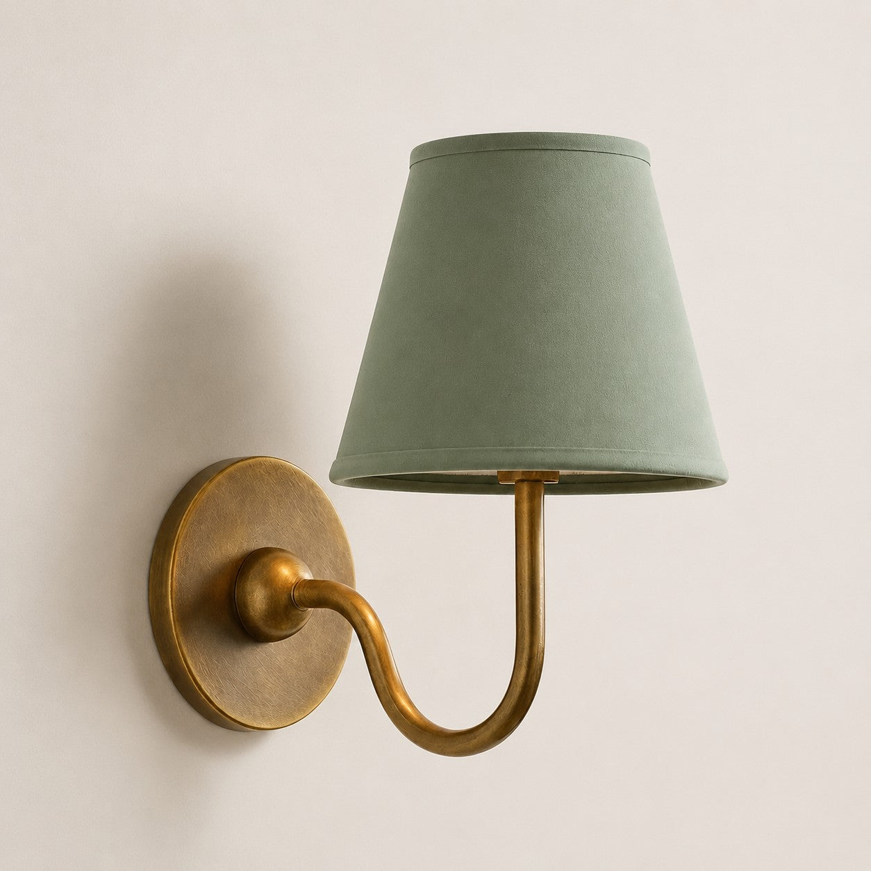 Luvora Vintage Pleated Shade Wall Lamp - Modern Brass Linen Wall Lighting