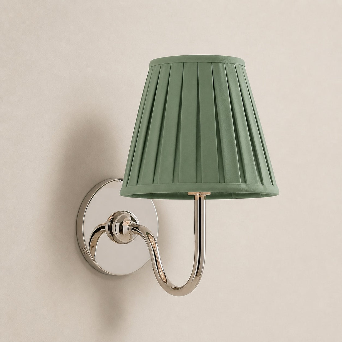 Luvora Vintage Pleated Shade Wall Lamp - Modern Brass Linen Wall Lighting