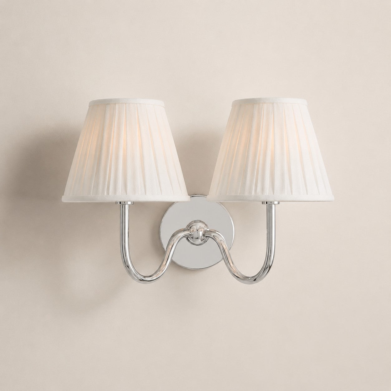 Luvora Vintage Pleated Shade Wall Lamp - Modern Brass Linen Wall Lighting