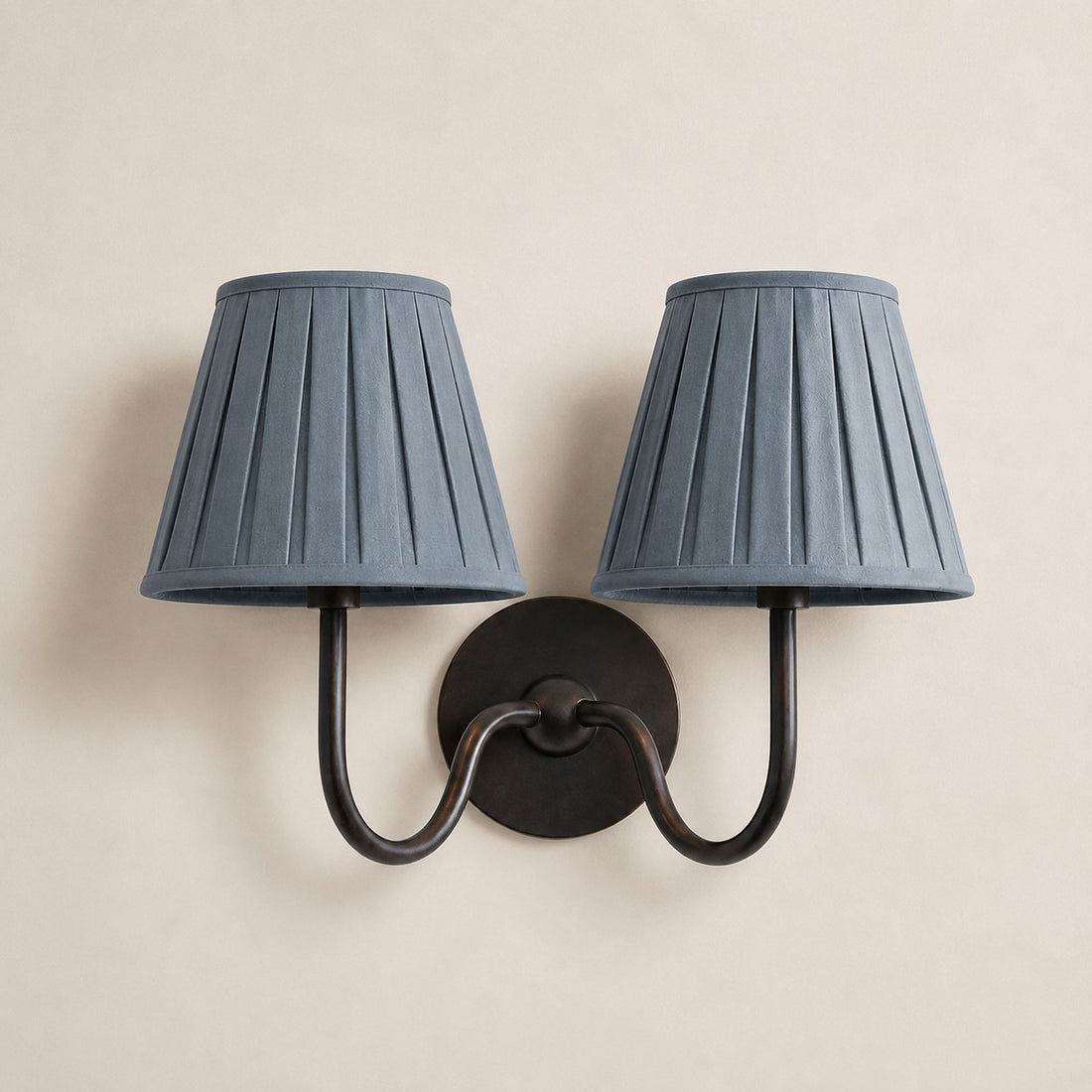 Luvora Vintage Pleated Shade Wall Lamp - Modern Brass Linen Wall Lighting