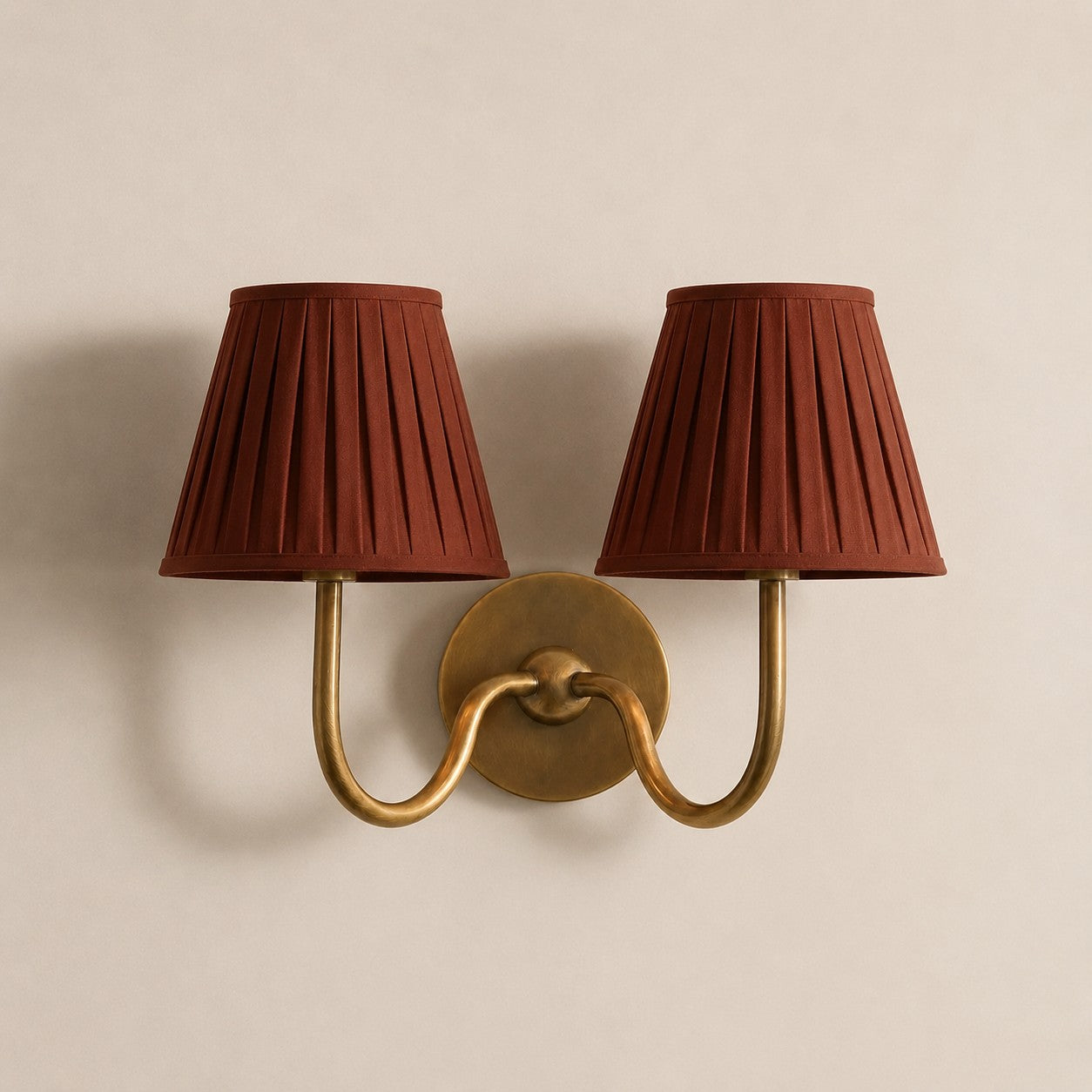 Luvora Vintage Pleated Shade Wall Lamp - Modern Brass Linen Wall Lighting