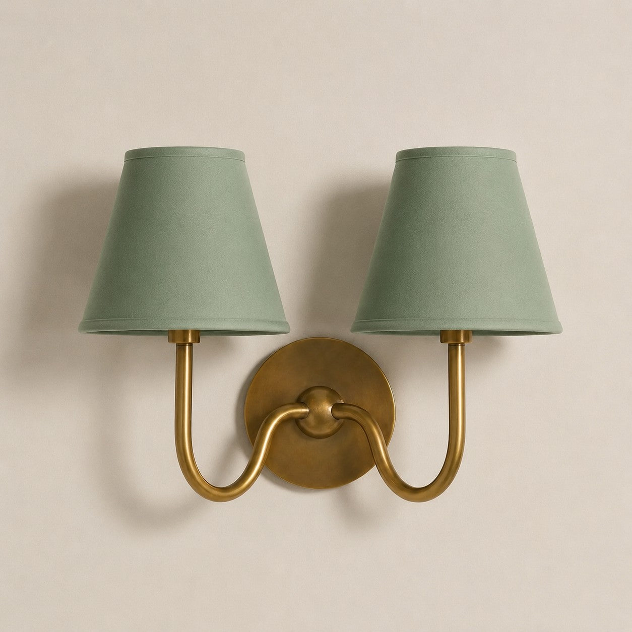 Luvora Vintage Pleated Shade Wall Lamp - Modern Brass Linen Wall Lighting