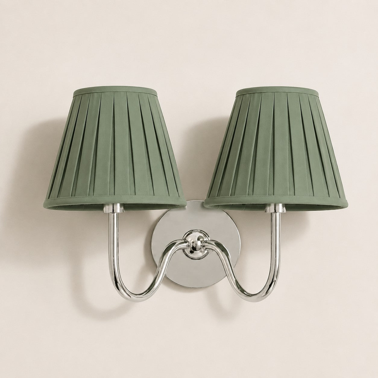 Luvora Vintage Pleated Shade Wall Lamp - Modern Brass Linen Wall Lighting
