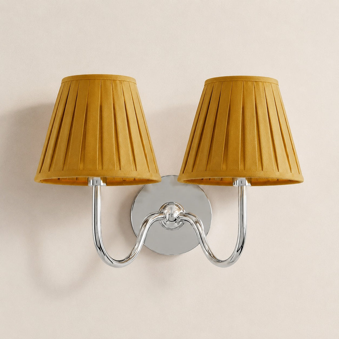 Luvora Vintage Pleated Shade Wall Lamp - Modern Brass Linen Wall Lighting
