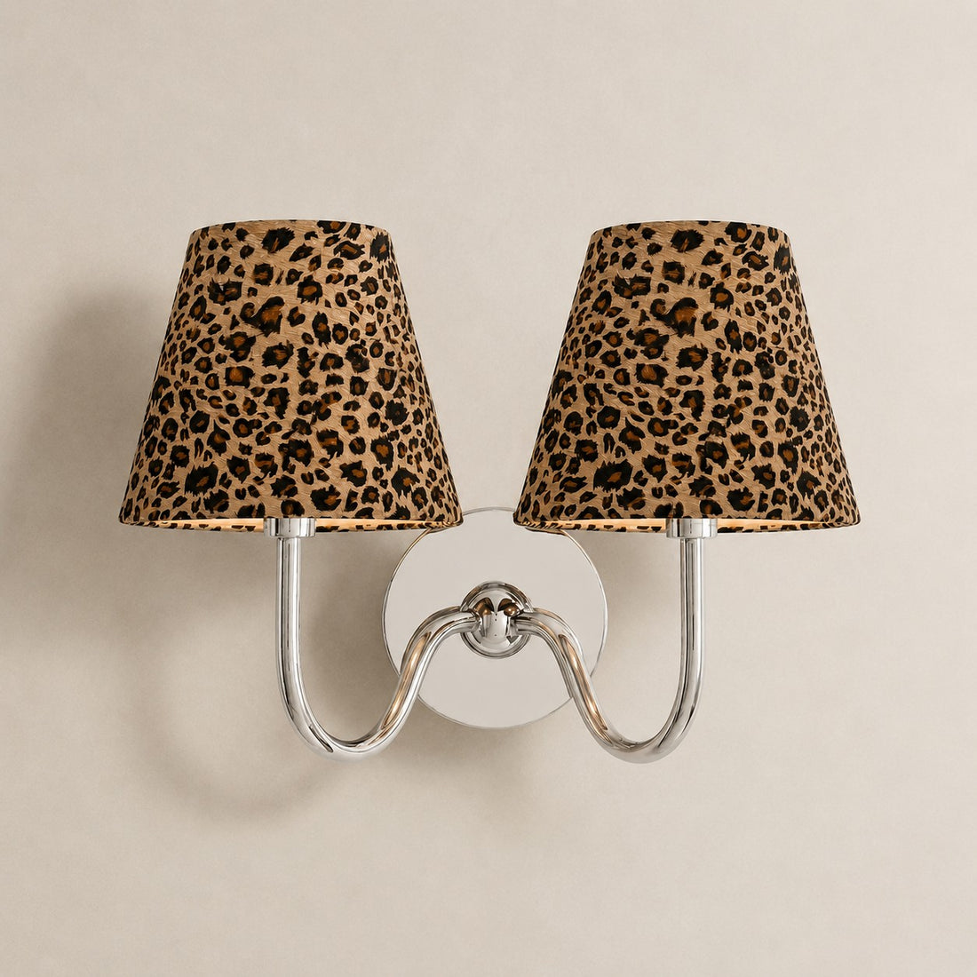 Luvora Vintage Pleated Shade Wall Lamp - Modern Brass Linen Wall Lighting