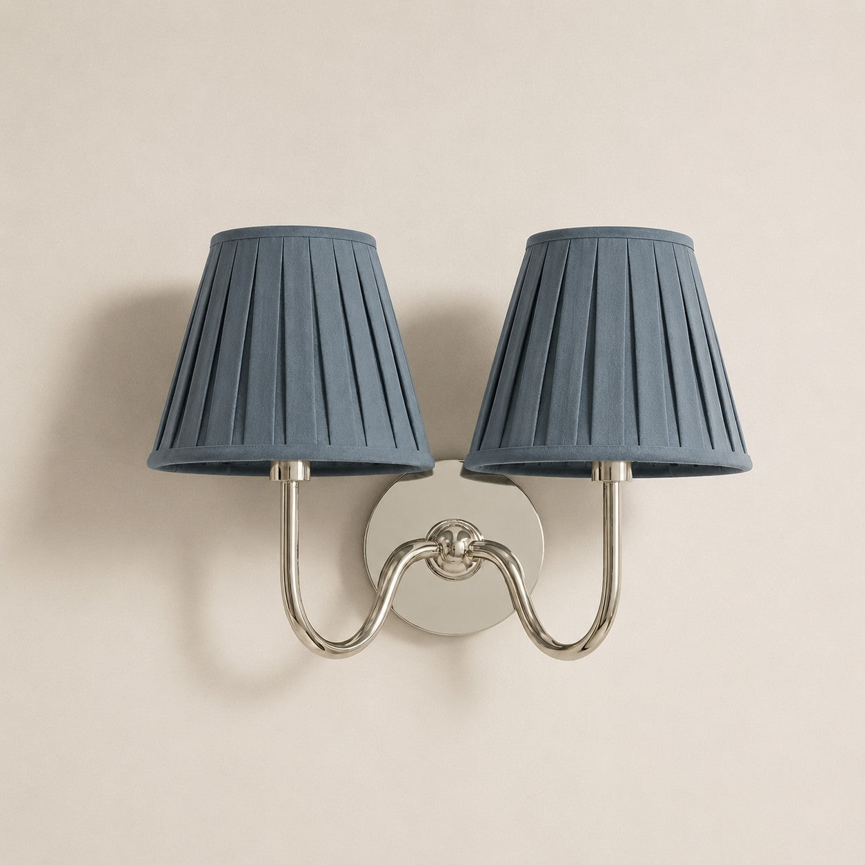 Luvora Vintage Pleated Shade Wall Lamp - Modern Brass Linen Wall Lighting