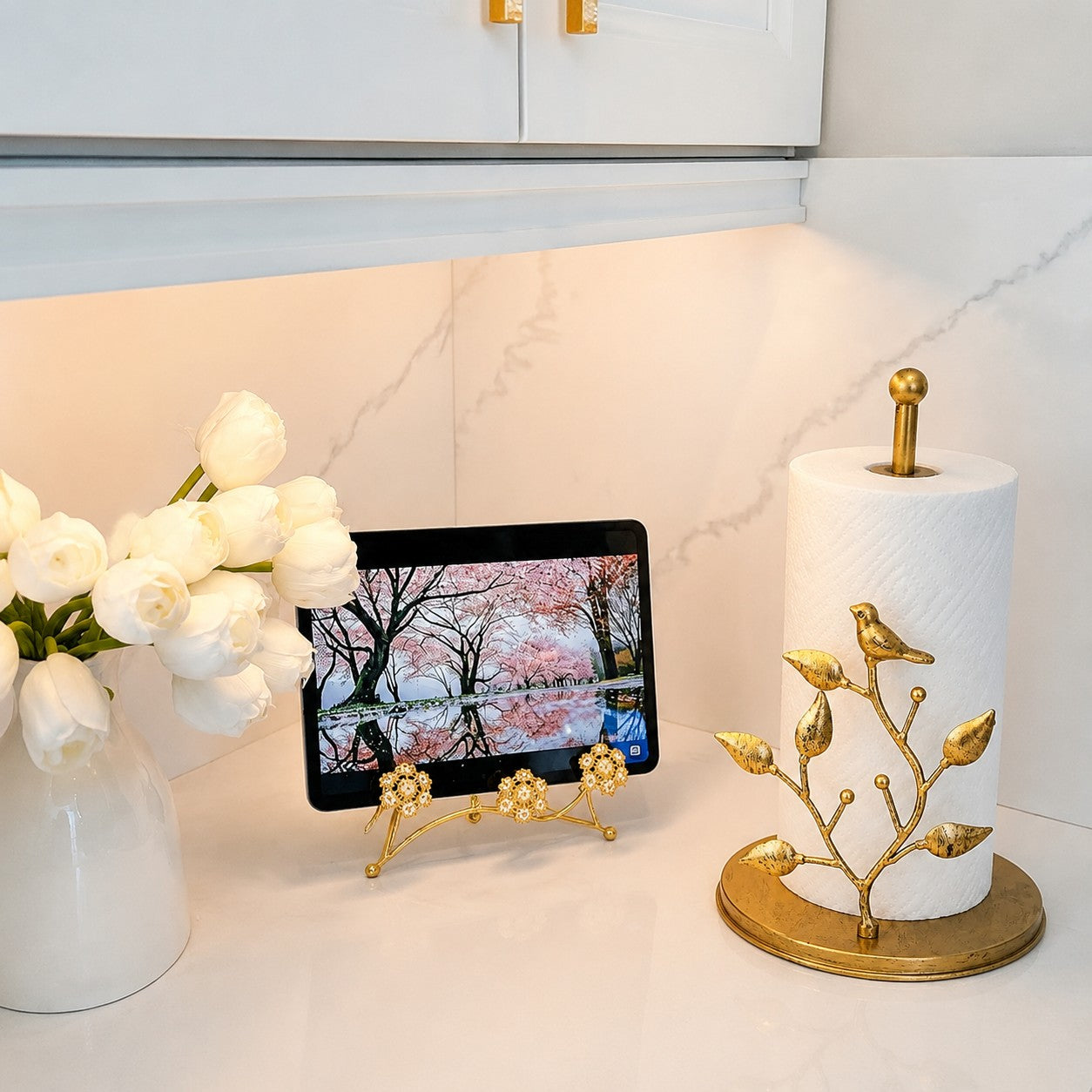 Forma Brass Decorative Tissue Holder