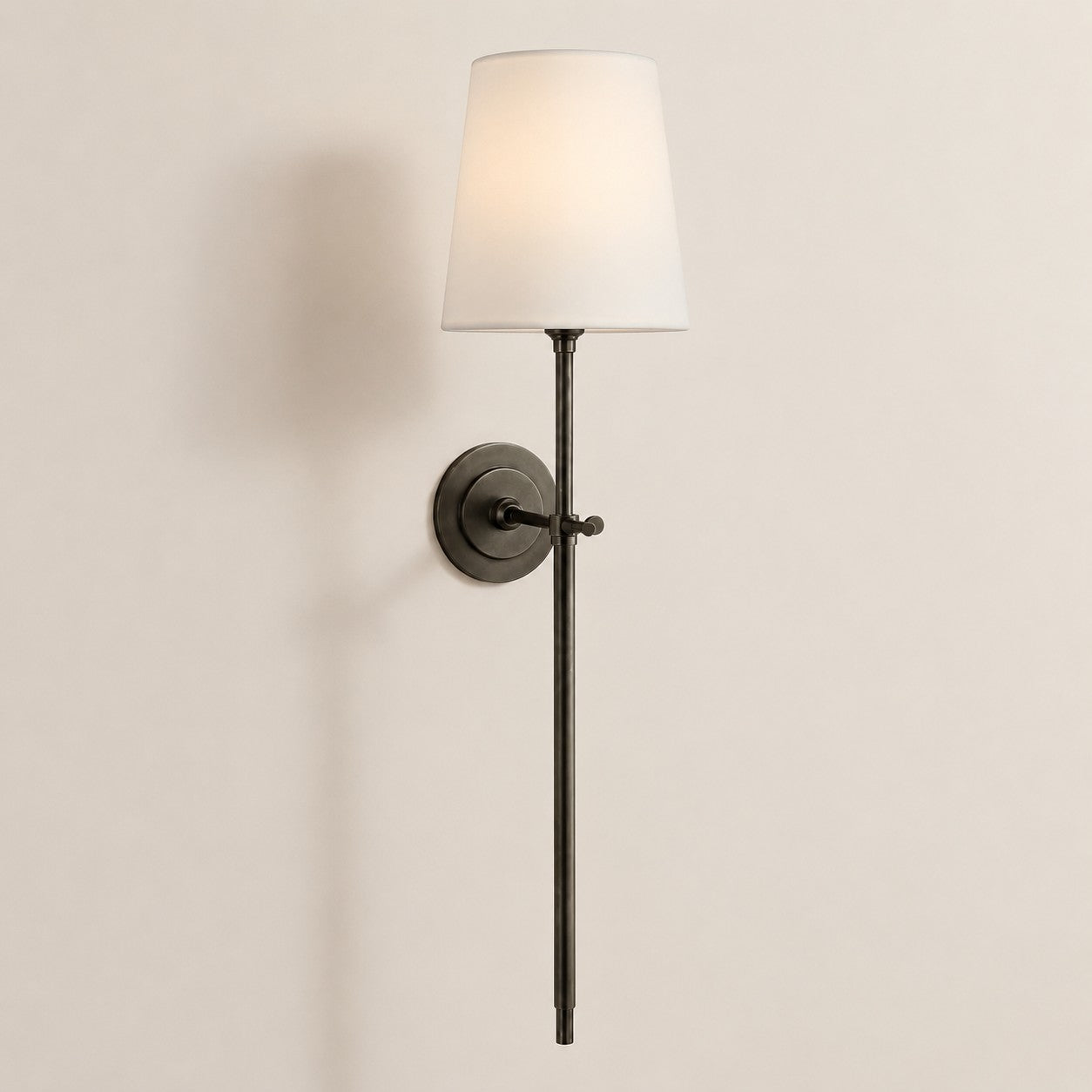 Bryant Wall Lamp