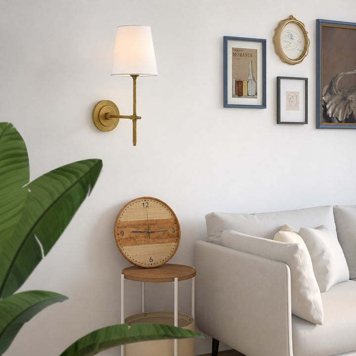 Bryant Wall Lamp