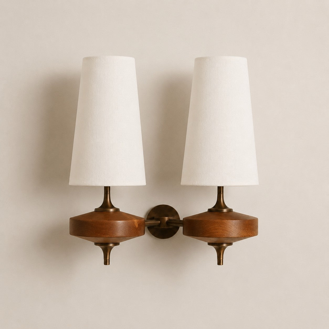 Hour Rho Wall Lamp