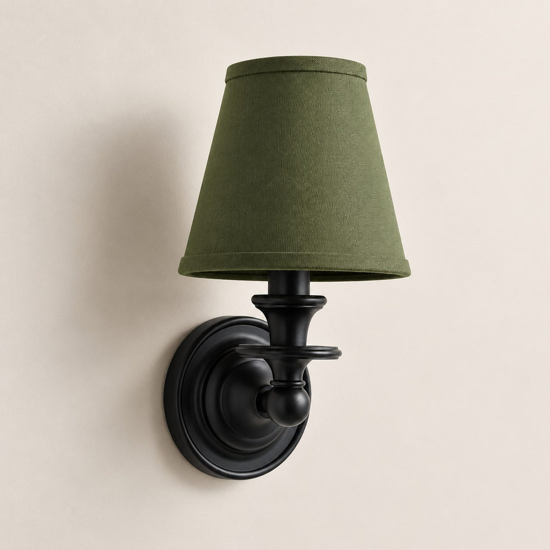 Kalvora wall sconce - Green Plain shade with Black finish