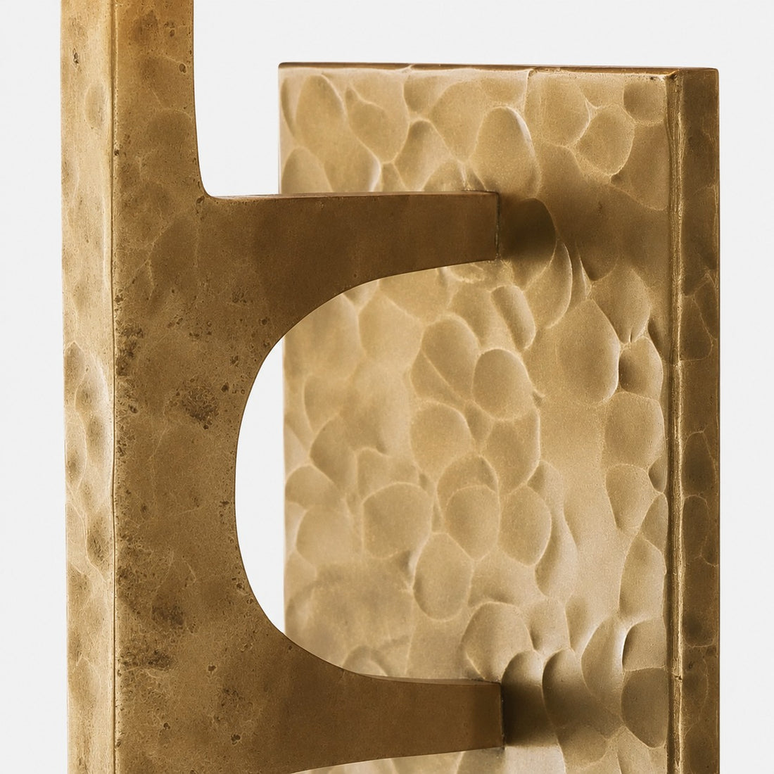 Texturoc Linear Wall Light - Modern Hammered Wall Sconce