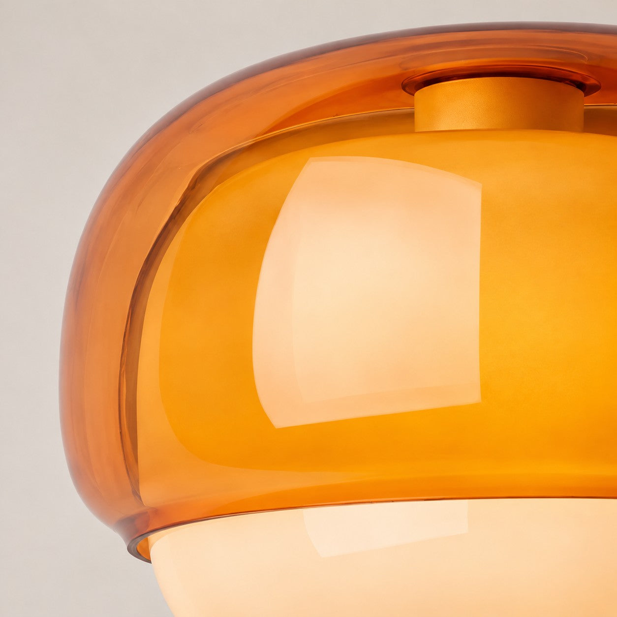 Clinco Colored Modern Vintage Glass Wall Lamp - Soft Mushroom Glow