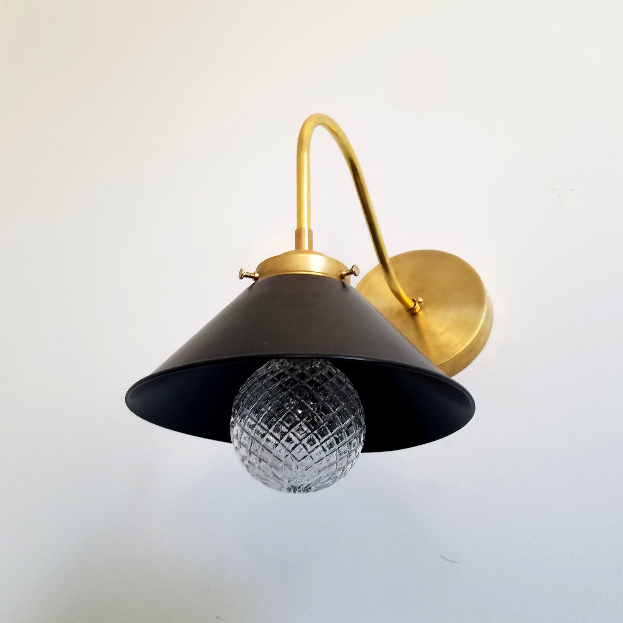 Curved Arm Wall Sconce - Accent Lighting For Bedroom & Hallway