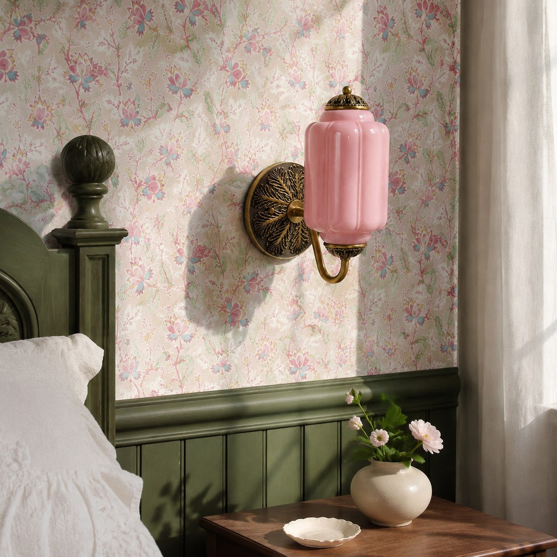 Vintage Milk Glass Sconce - Bedside Cream Eloise Wall Sconce